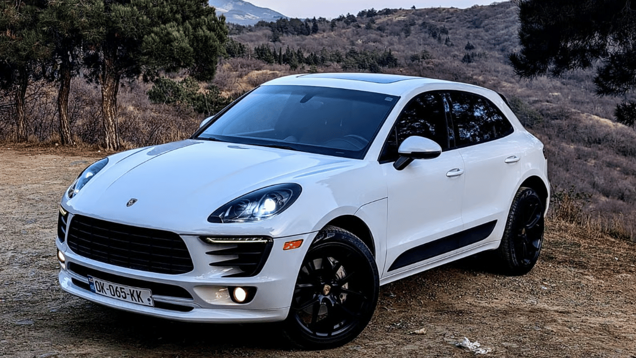 Porsche Macan for rent in Georgia from 150 € per day
