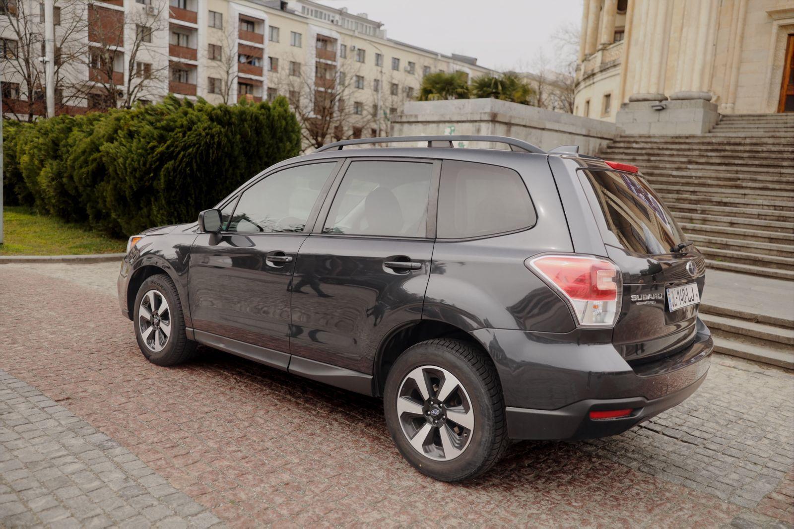 Subaru Forester — exterior view 3