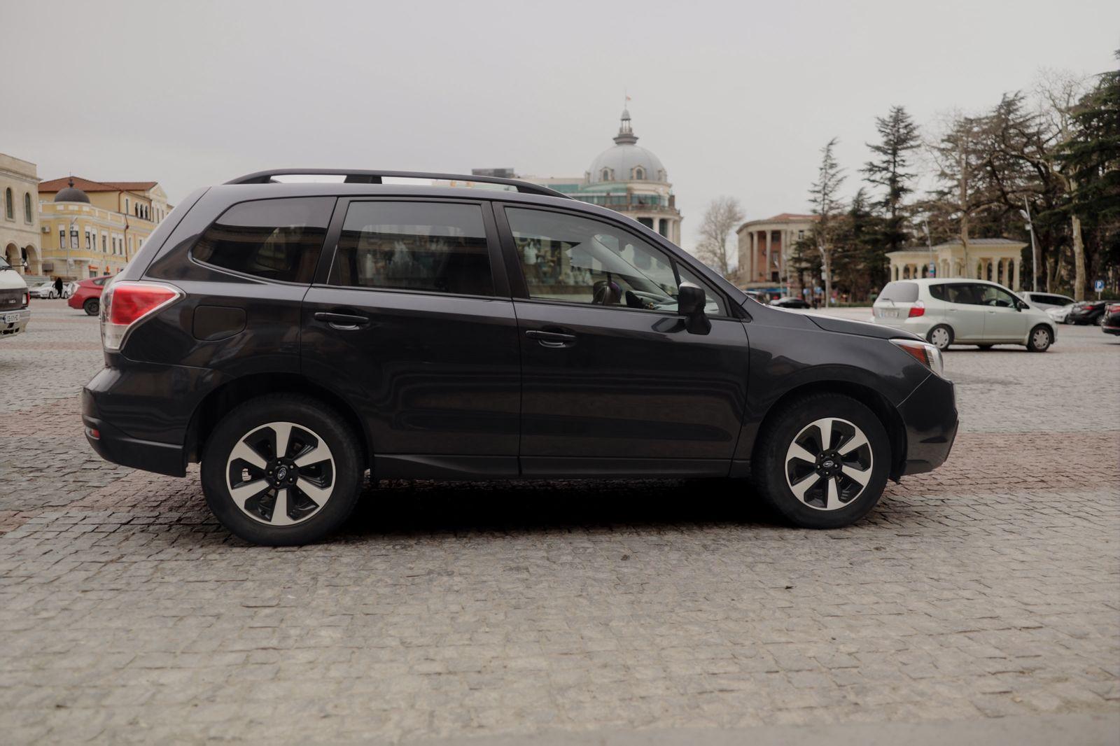 Subaru Forester — exterior view 6