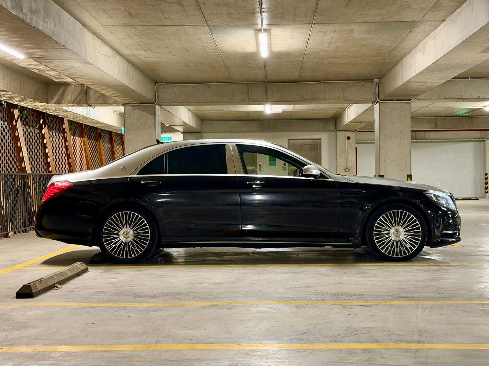 Mercedes Maybach — exterior view 5