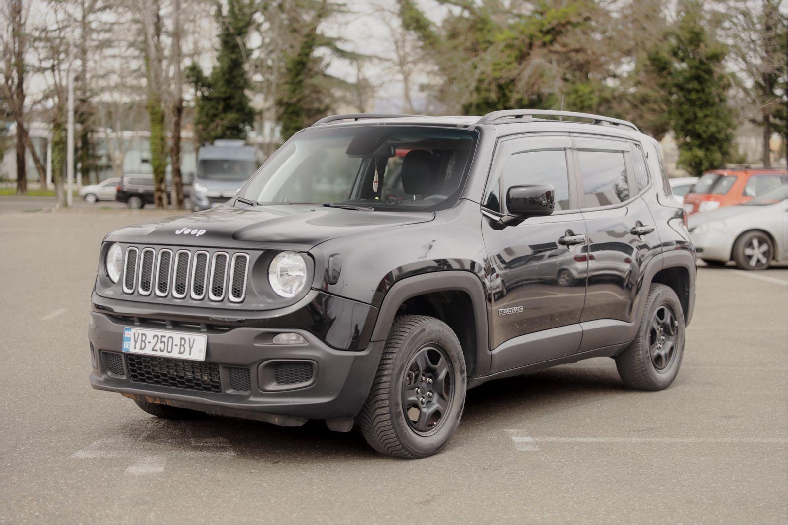 Jeep Renegade for rent in Georgia from 50 € per day