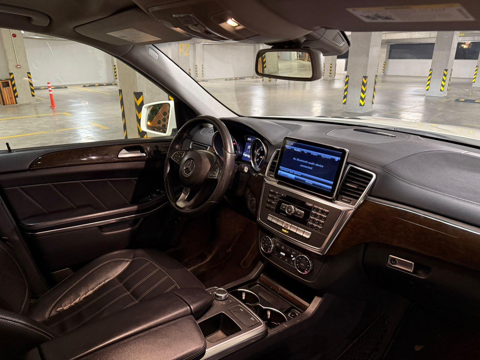 Nissan Pathfinder — exterior view 5
