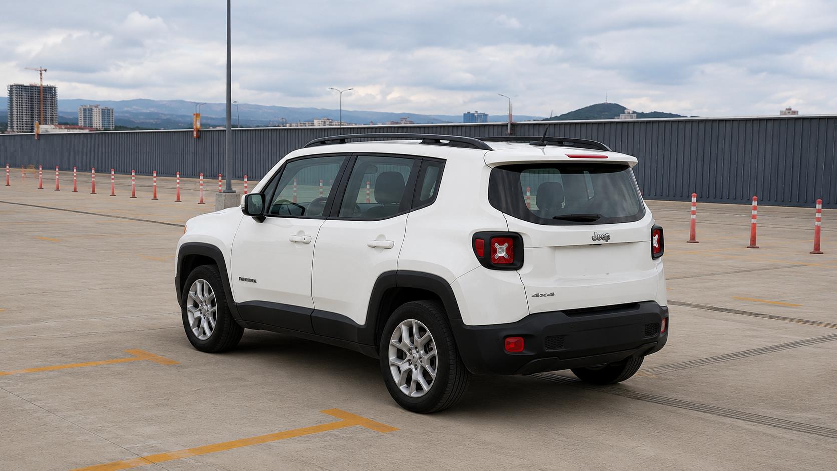 Jeep Renegade — exterior view 3