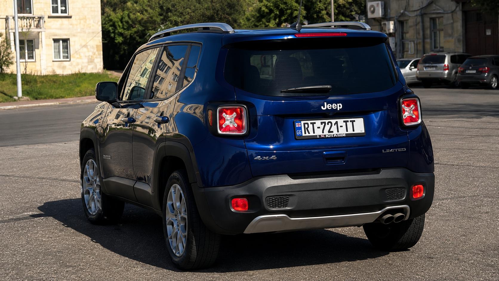 Jeep Renegade — exterior view 4