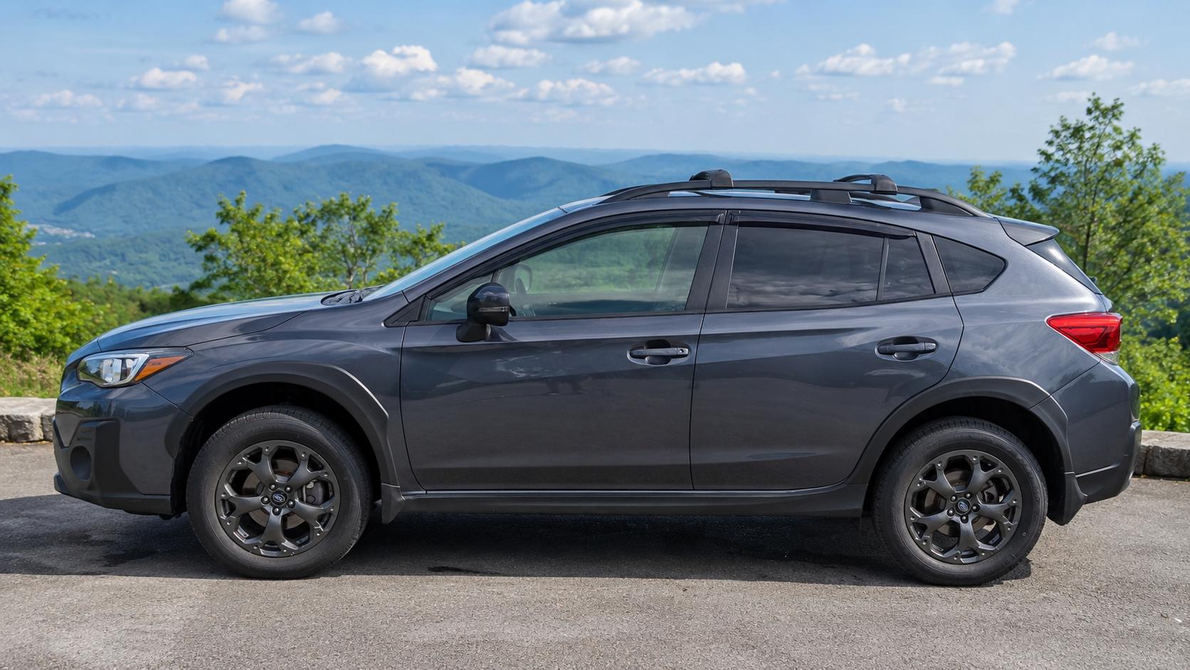 Subaru Crosstrek — exterior view 3
