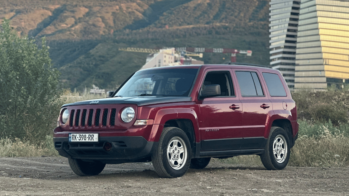 Jeep Patriot for rent in Georgia from 45 € per day