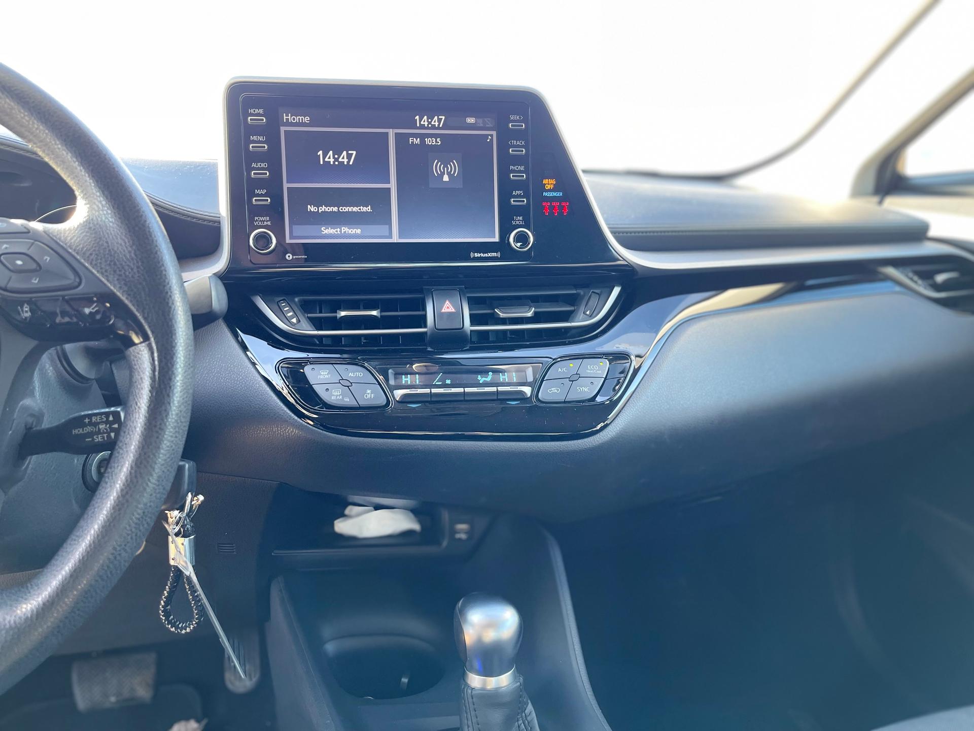 Toyota C-hr — exterior view 8