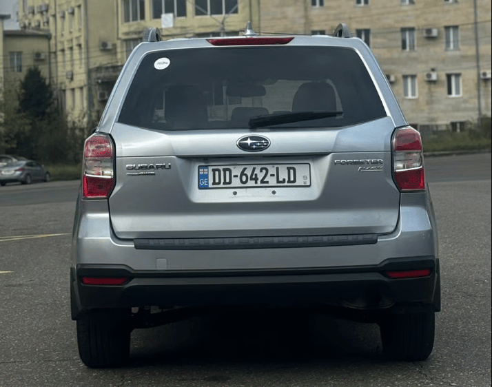 Subaru Forester — exterior view 5