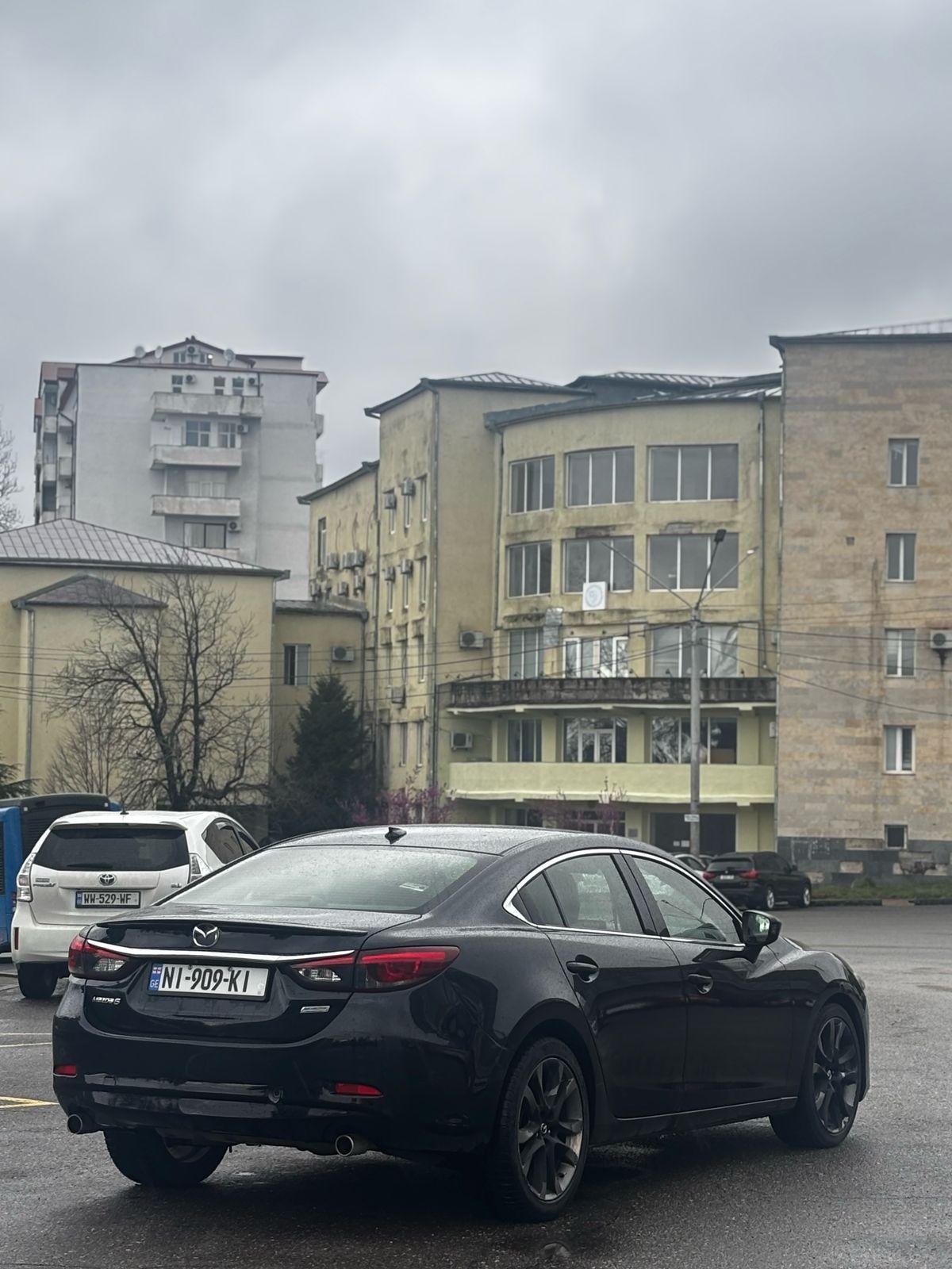 Mazda 6 — exterior view 3
