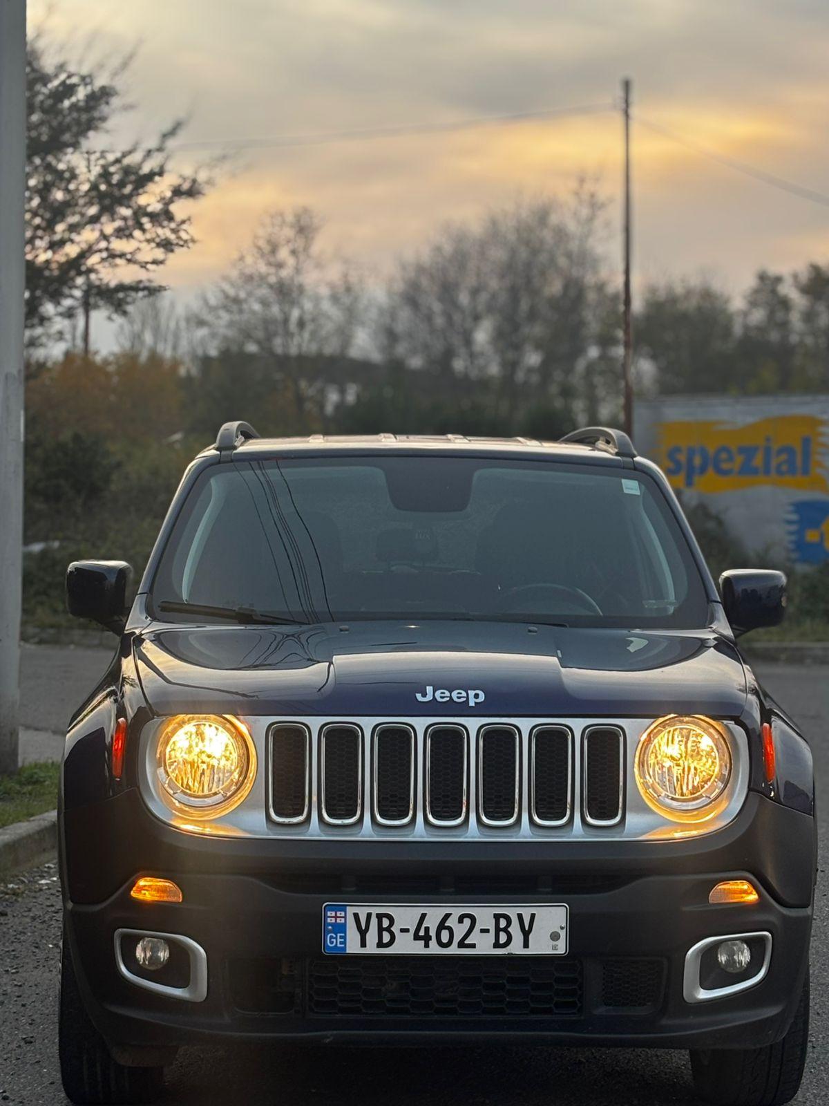 Jeep Renegade — exterior view 4