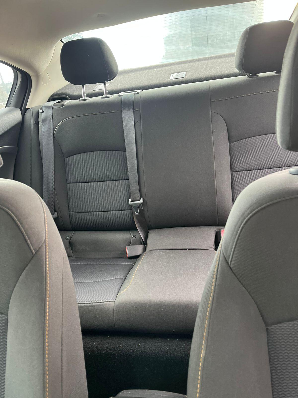 Chevrolet cruze — exterior view 6