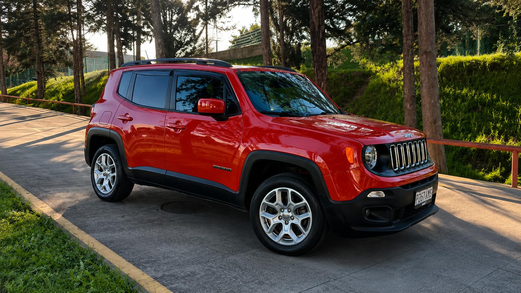 Jeep Renegade — exterior view 2