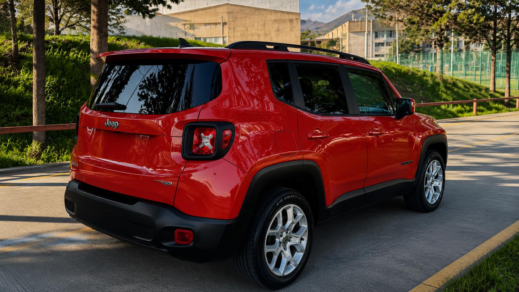 Jeep Renegade — exterior view 4