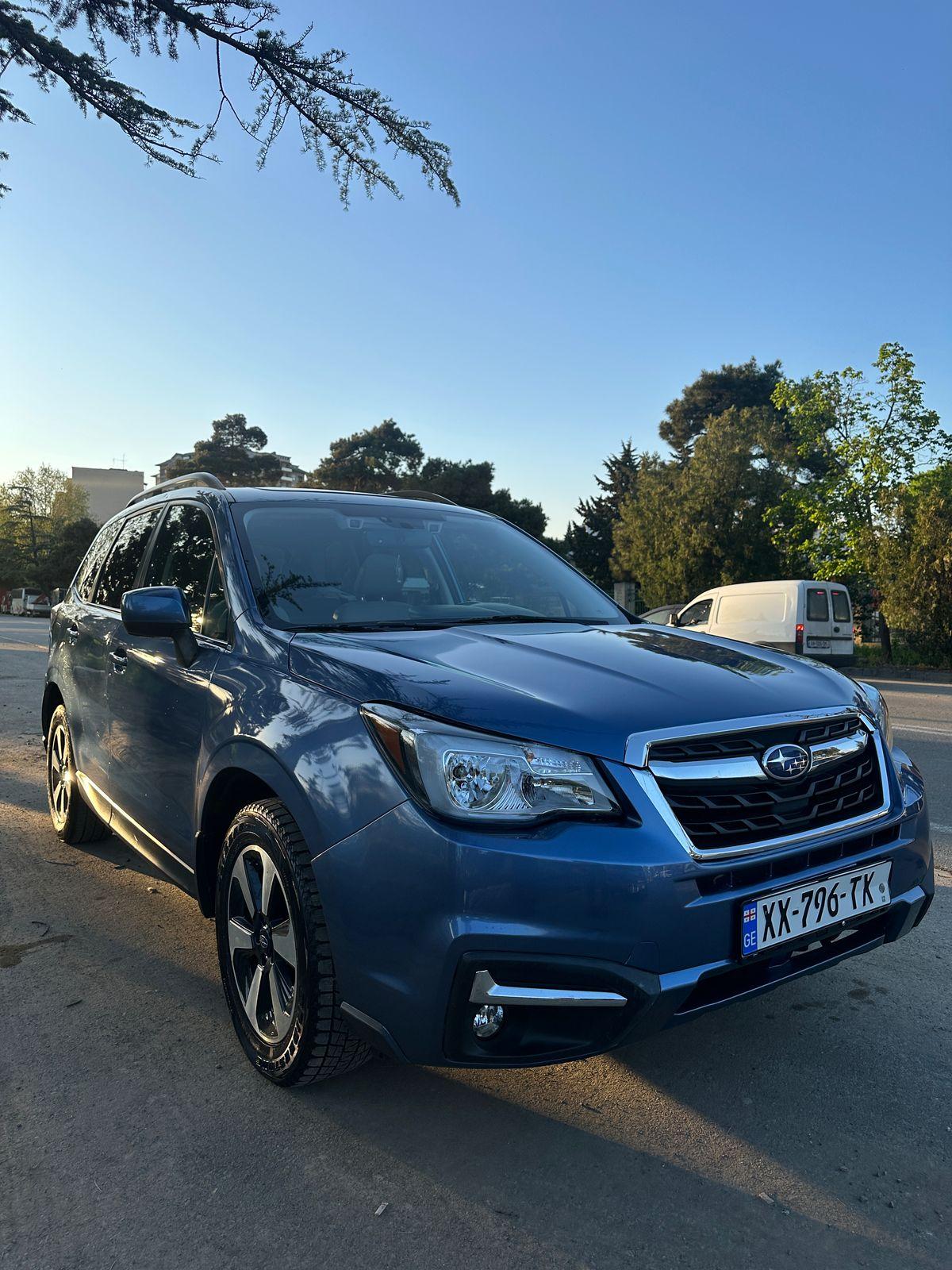 Subaru Forester — exterior view 2