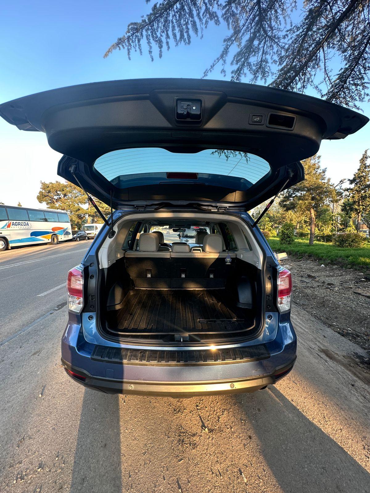 Subaru Forester — exterior view 6