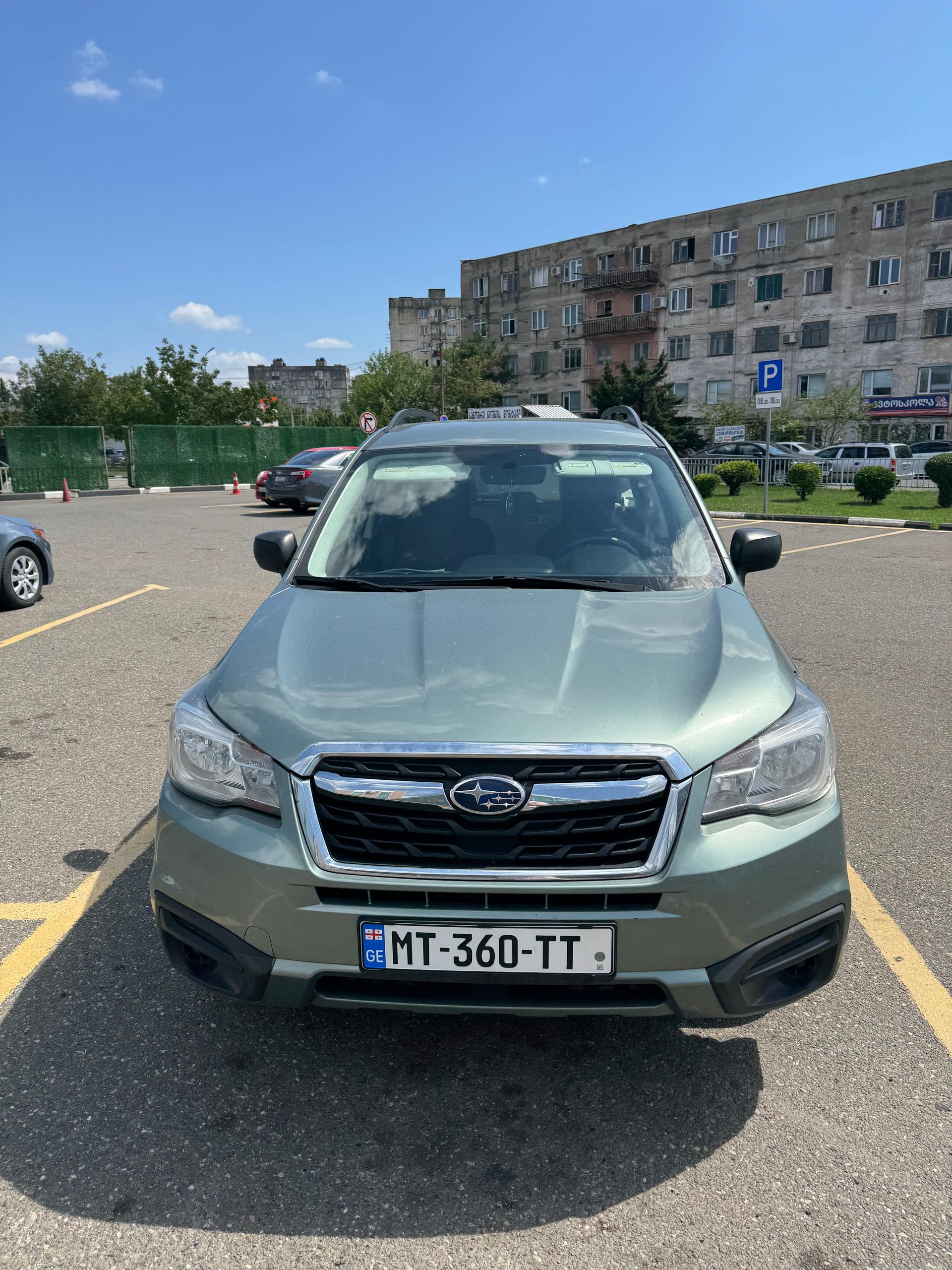 Subaru Forester — exterior view 4