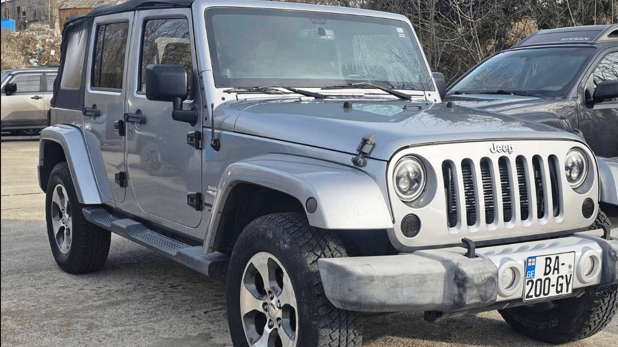 Jeep Wrangler for rent in Georgia from 50 € per day