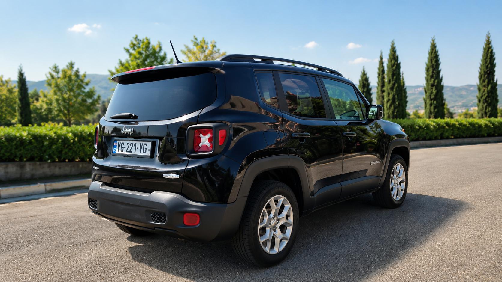 Jeep Renegade — exterior view 3