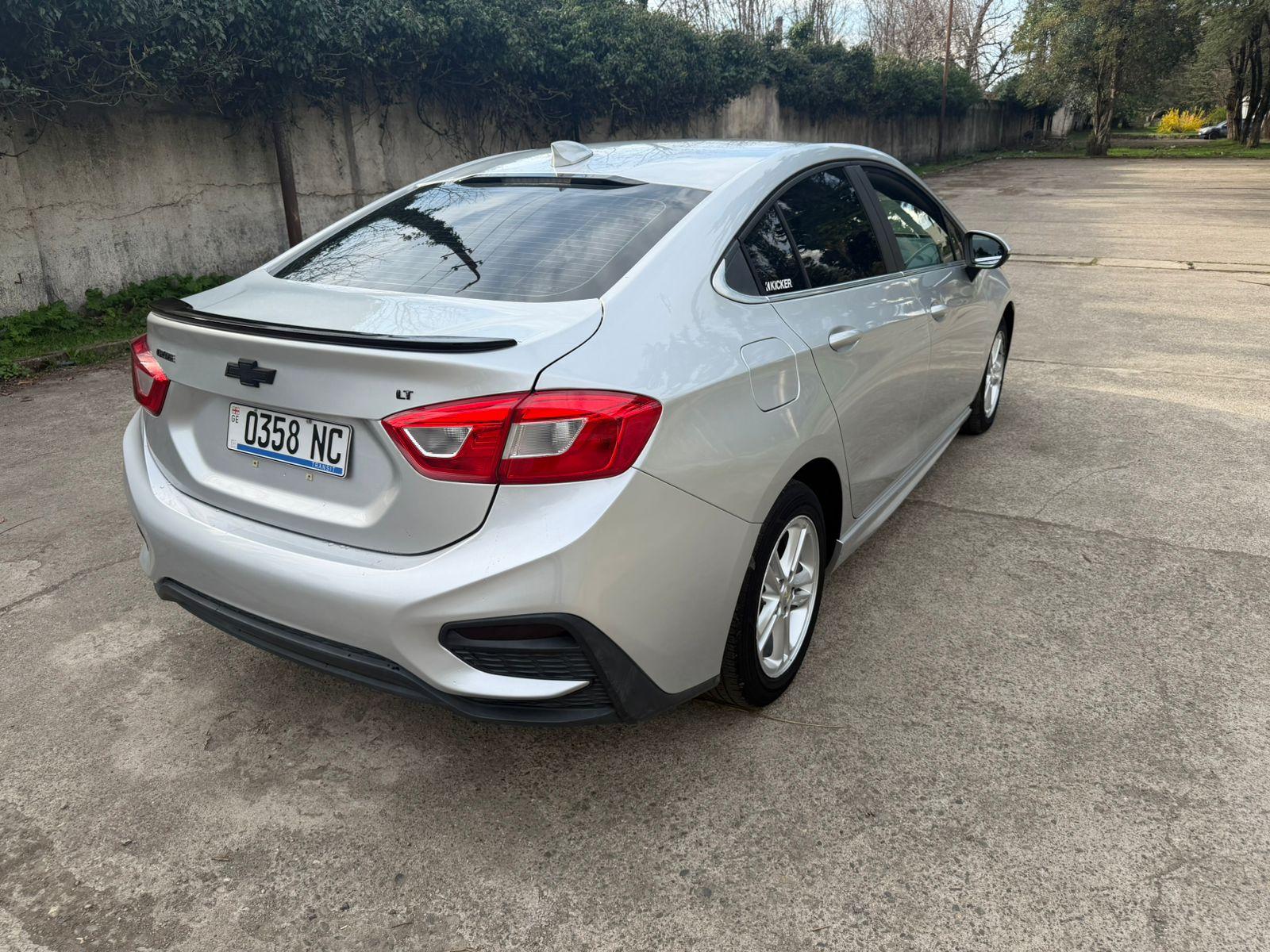 Chevrolet Cruze RS — exterior view 6