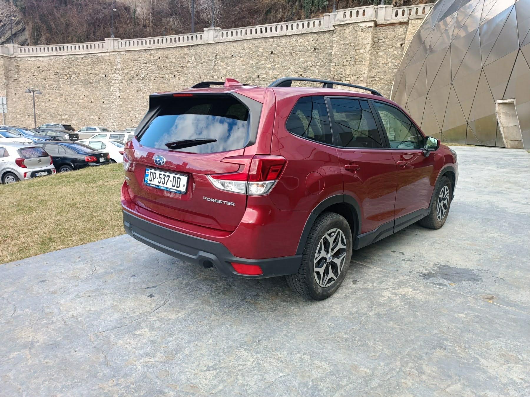Subaru Forester — exterior view 3