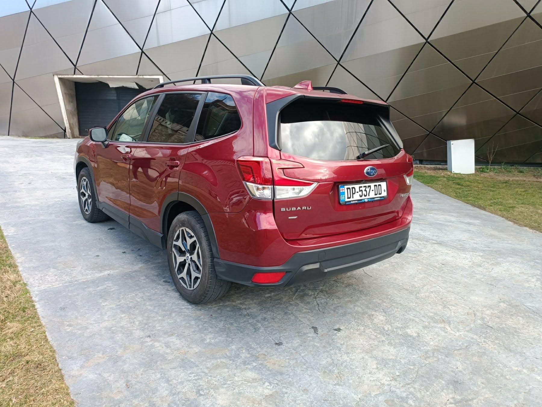 Subaru Forester — exterior view 4