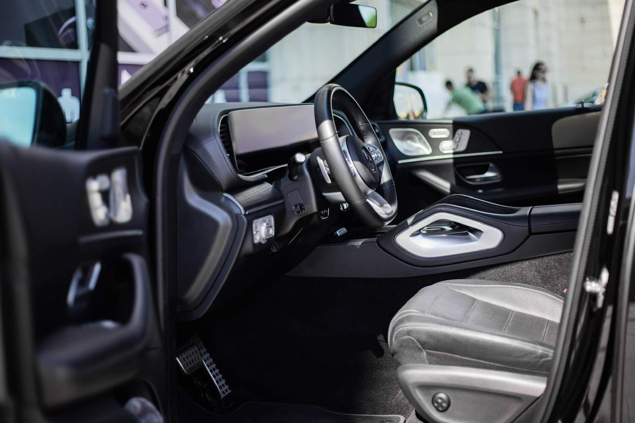 Mercedes-Benz gls450 — exterior view 10