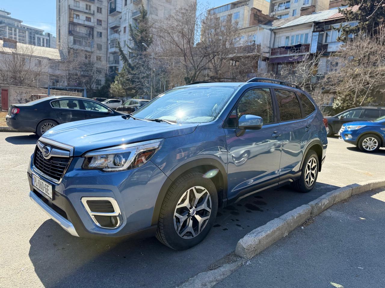 Subaru Forester — exterior view 3