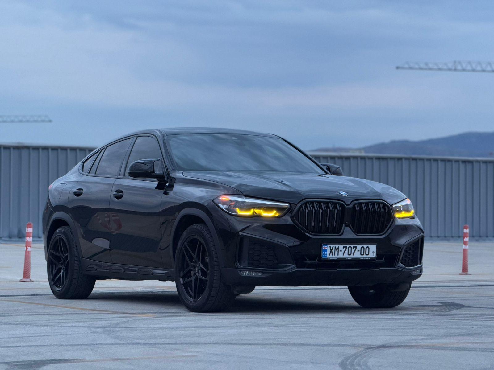 BMW X6 — exterior view 3