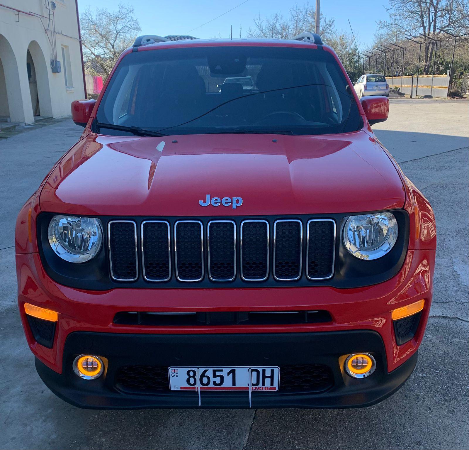 Jeep Renegade — exterior view 2