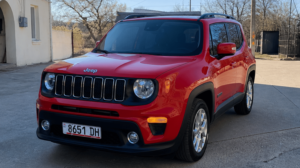 Jeep Renegade for rent in Georgia from 40.67 € per day