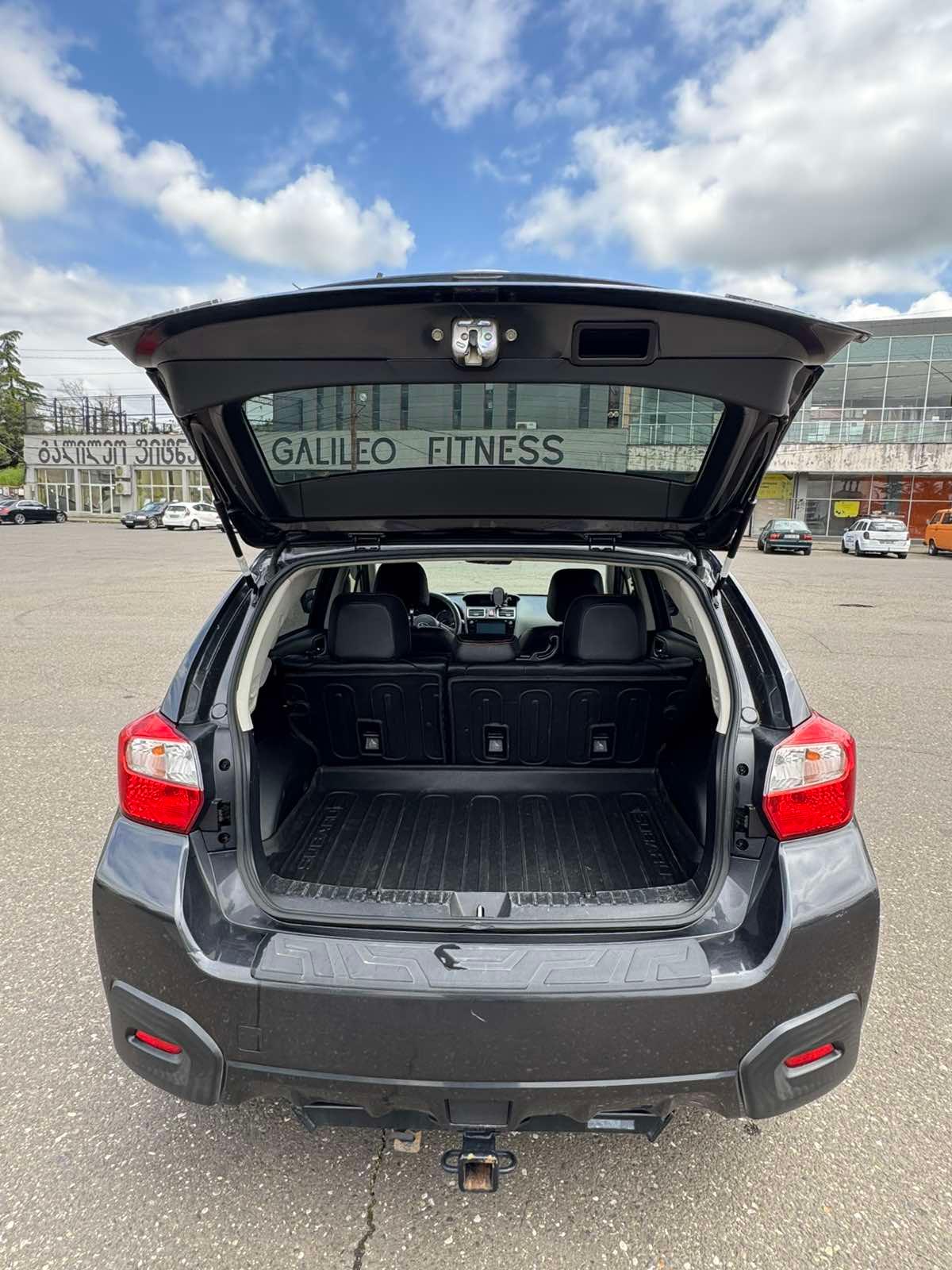 Subaru Crosstrek — exterior view 8