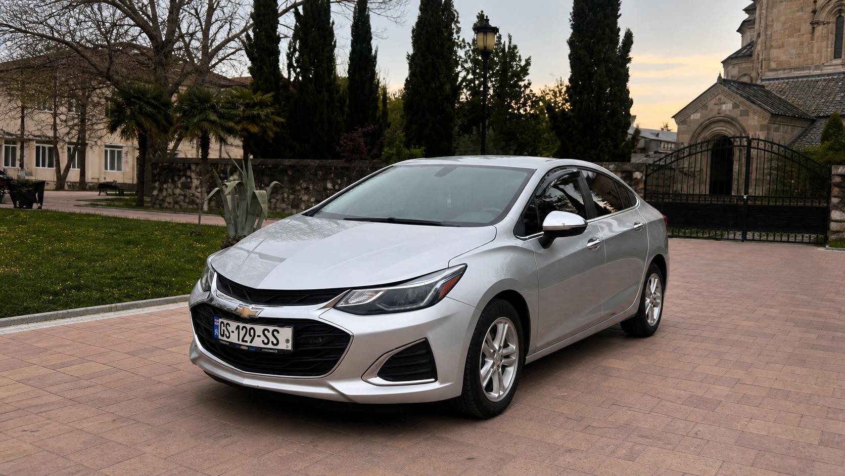Chevrolet cruze for rent in Georgia from 28 € per day