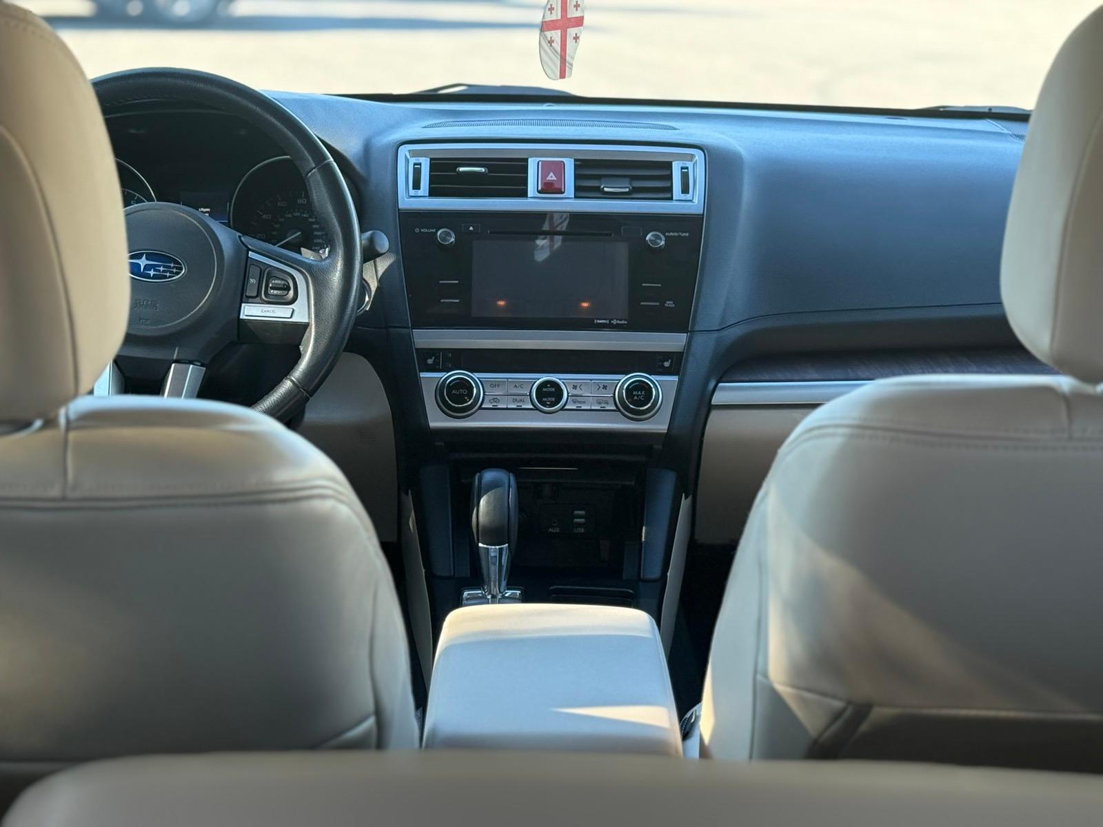 Subaru Outback — exterior view 6