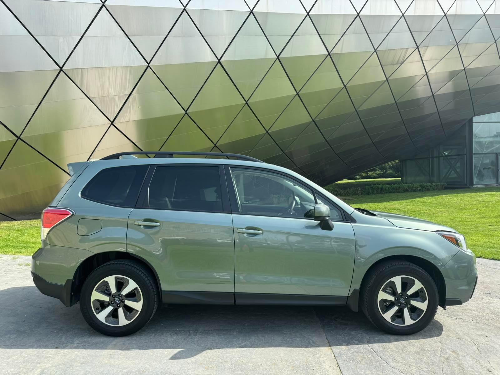 Subaru forester — exterior view 4
