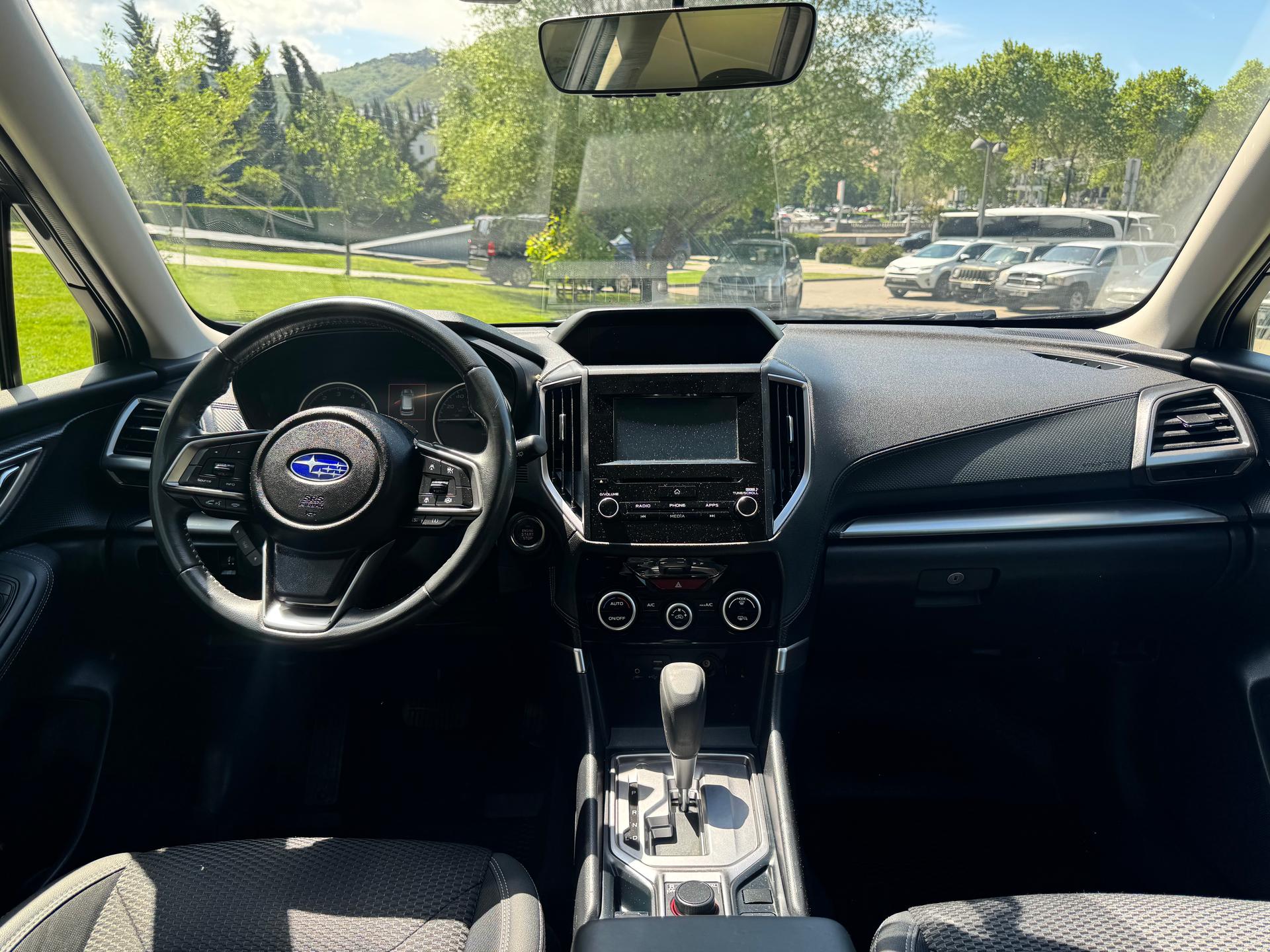 Subaru Forester — exterior view 8
