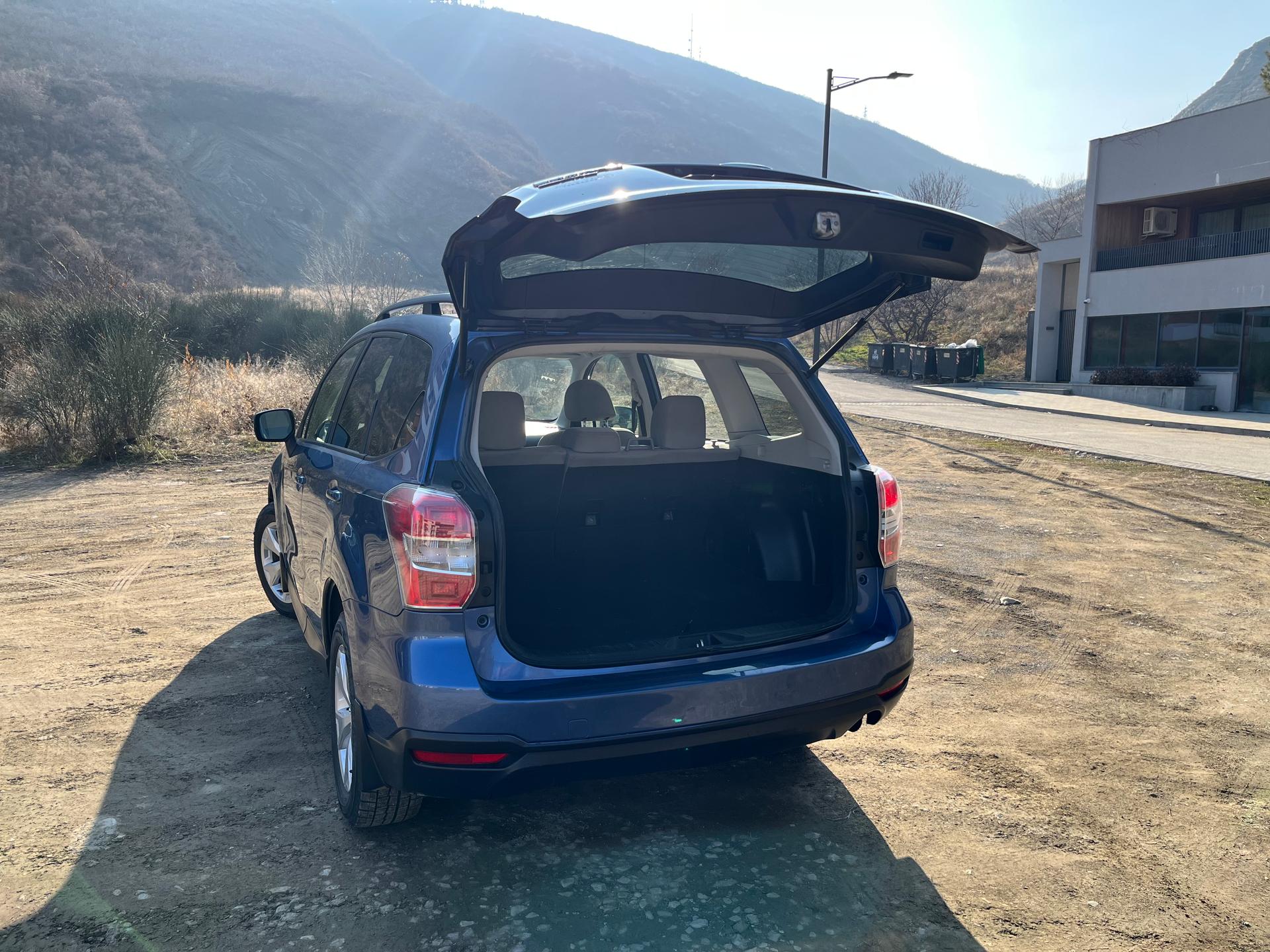 Subaru Forester — exterior view 3