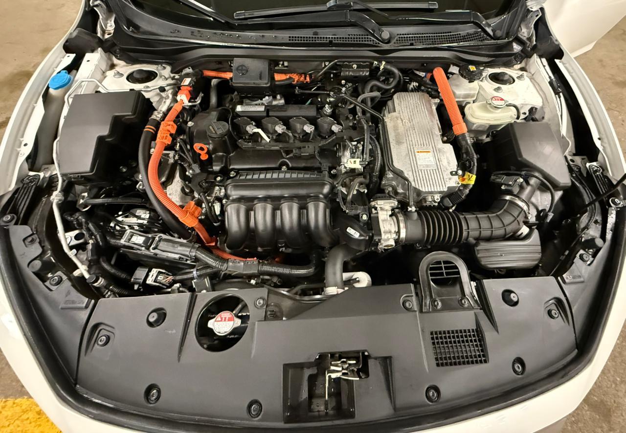 Honda Insight — exterior view 10