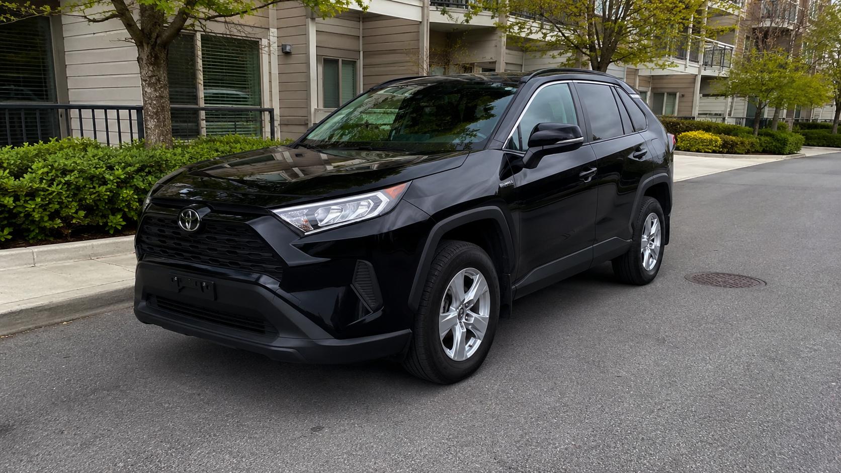 Toyota Rav 4 for rent in Georgia from 65 € per day