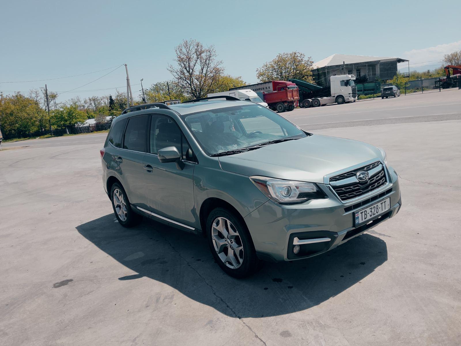 Subaru Forester — exterior view 3
