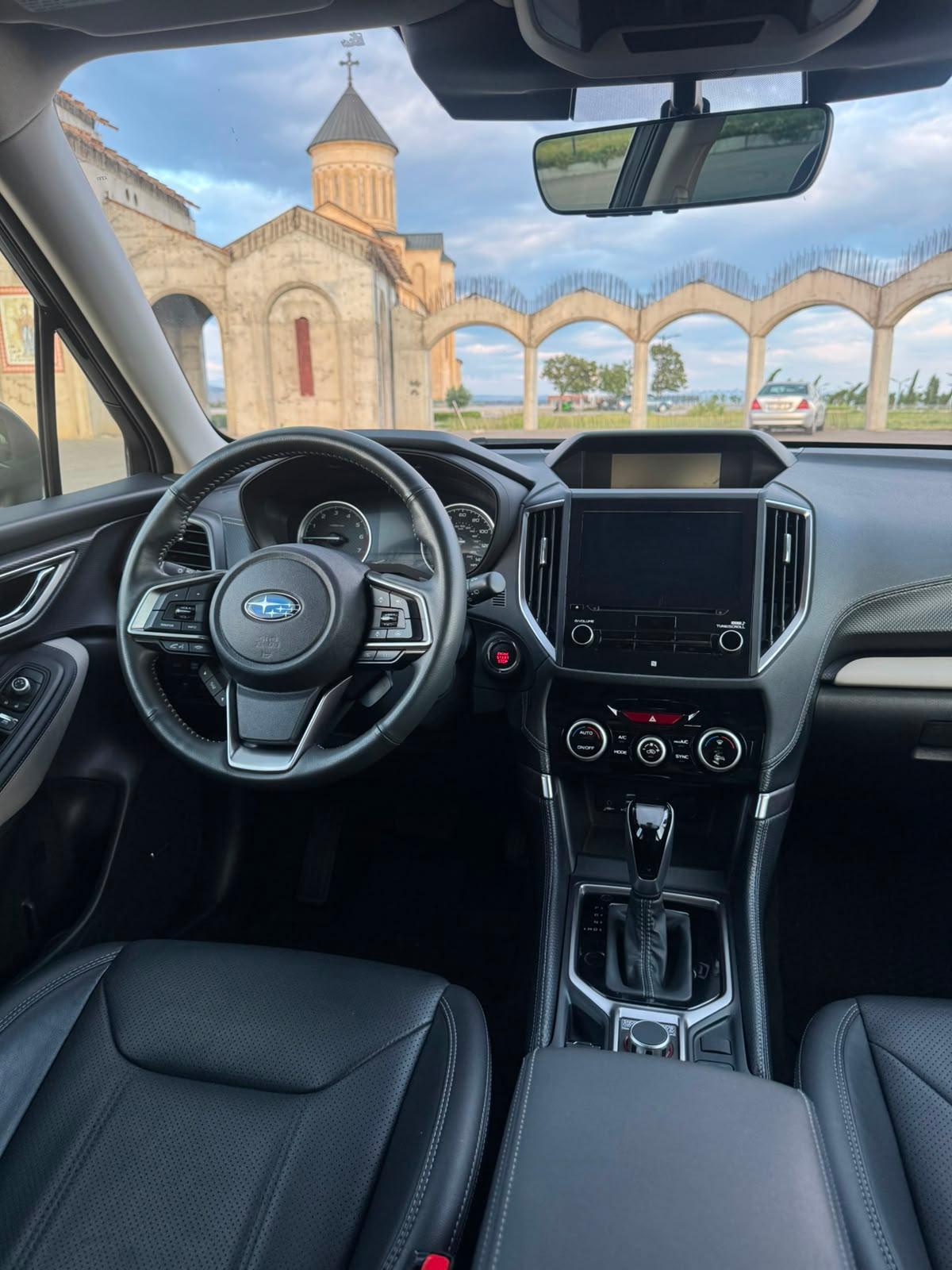 Subaru forester limited — exterior view 5